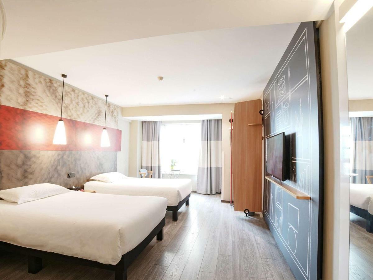 ไอบิส เฉิงตู เวสต์ จิงชุย โร้ด Hotel ภายนอก รูปภาพ