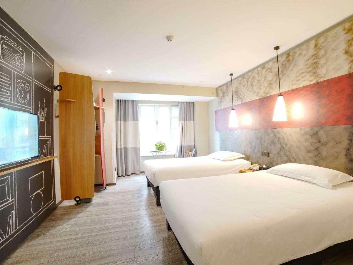 ไอบิส เฉิงตู เวสต์ จิงชุย โร้ด Hotel ภายนอก รูปภาพ